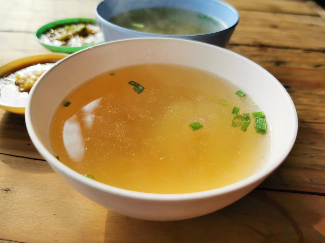 El Secreto de Belleza que Necesitas: Beneficios del Caldo de Huesos y Cómo Mejora tu Piel y Cabello